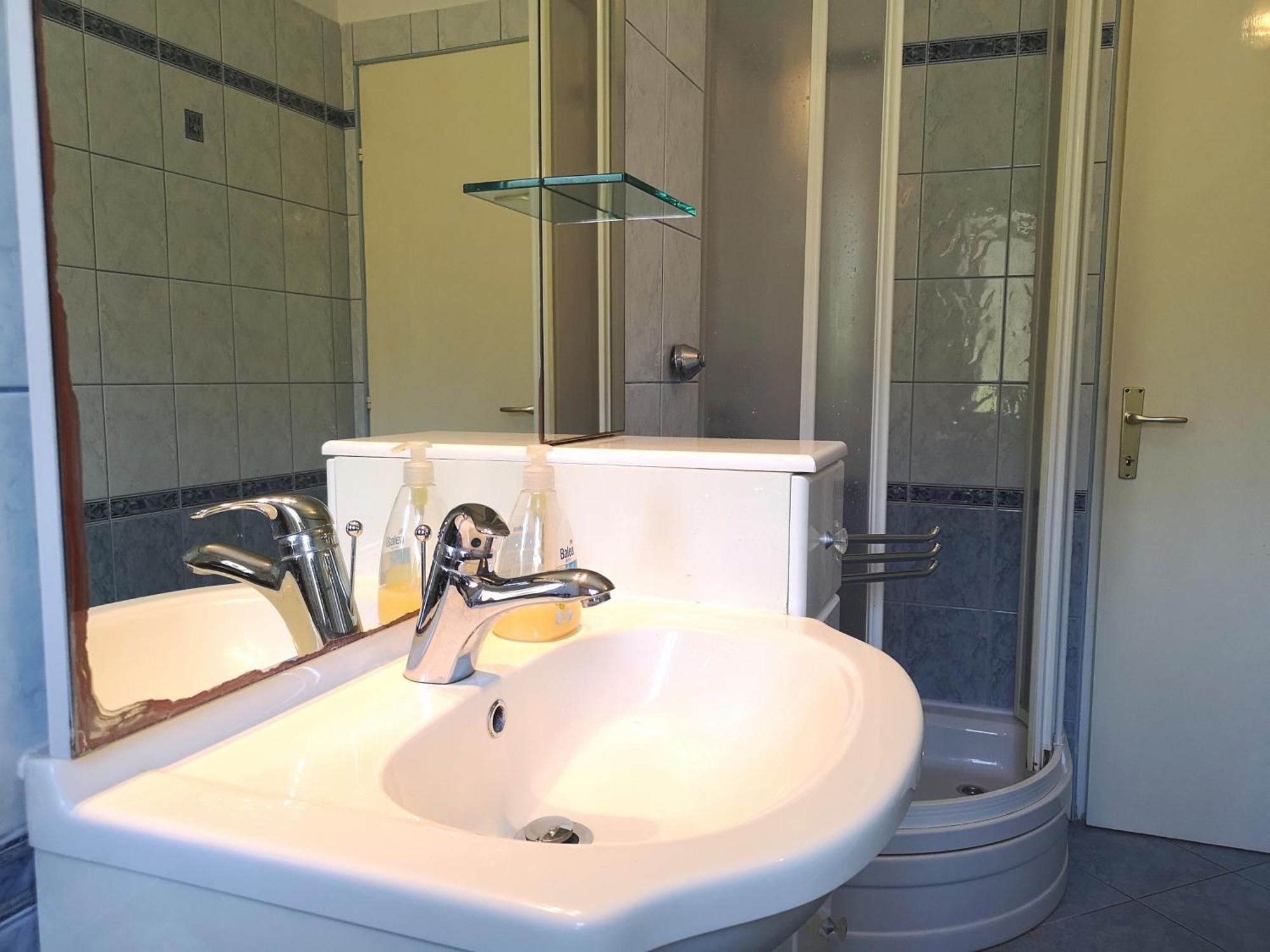 Apartments With A Swimming Pool Banjol, Rab - 11382 Номер фото