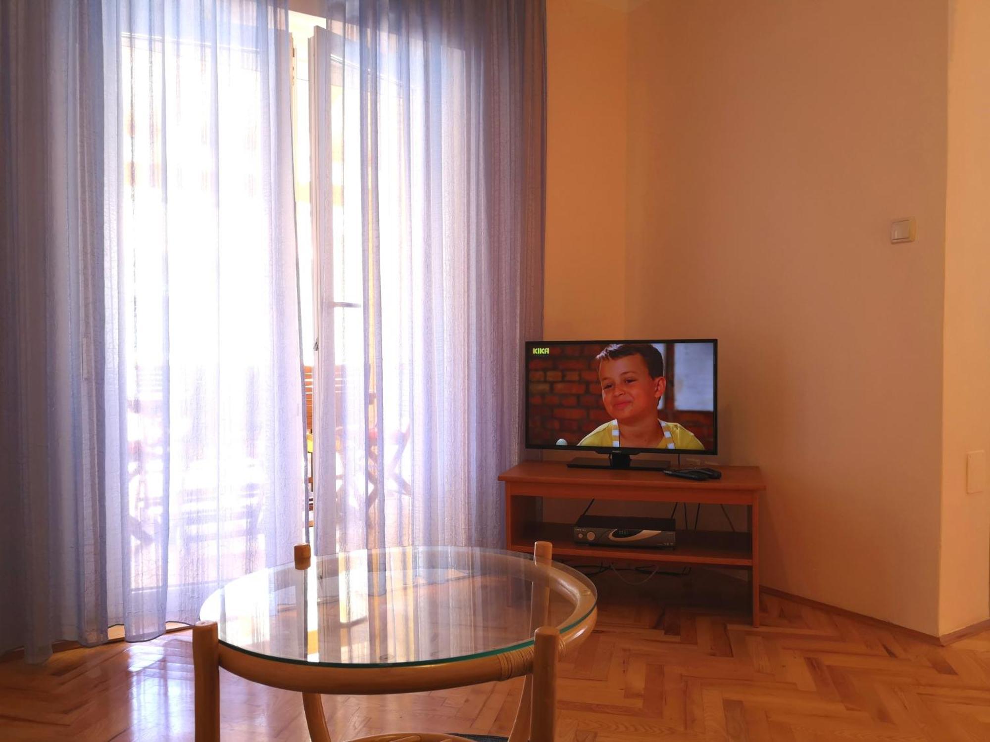 Apartments With A Swimming Pool Banjol, Rab - 11382 Номер фото