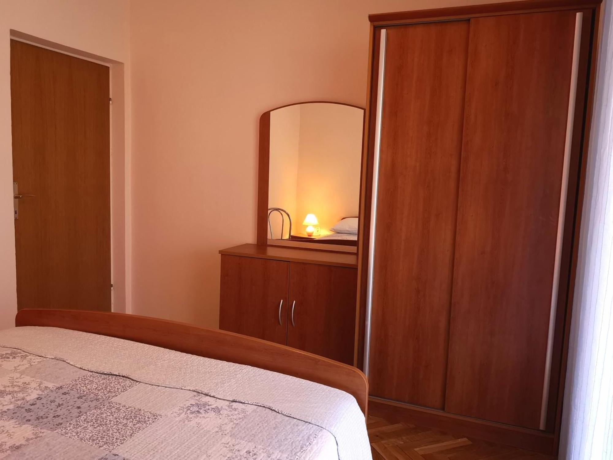 Apartments With A Swimming Pool Banjol, Rab - 11382 Номер фото