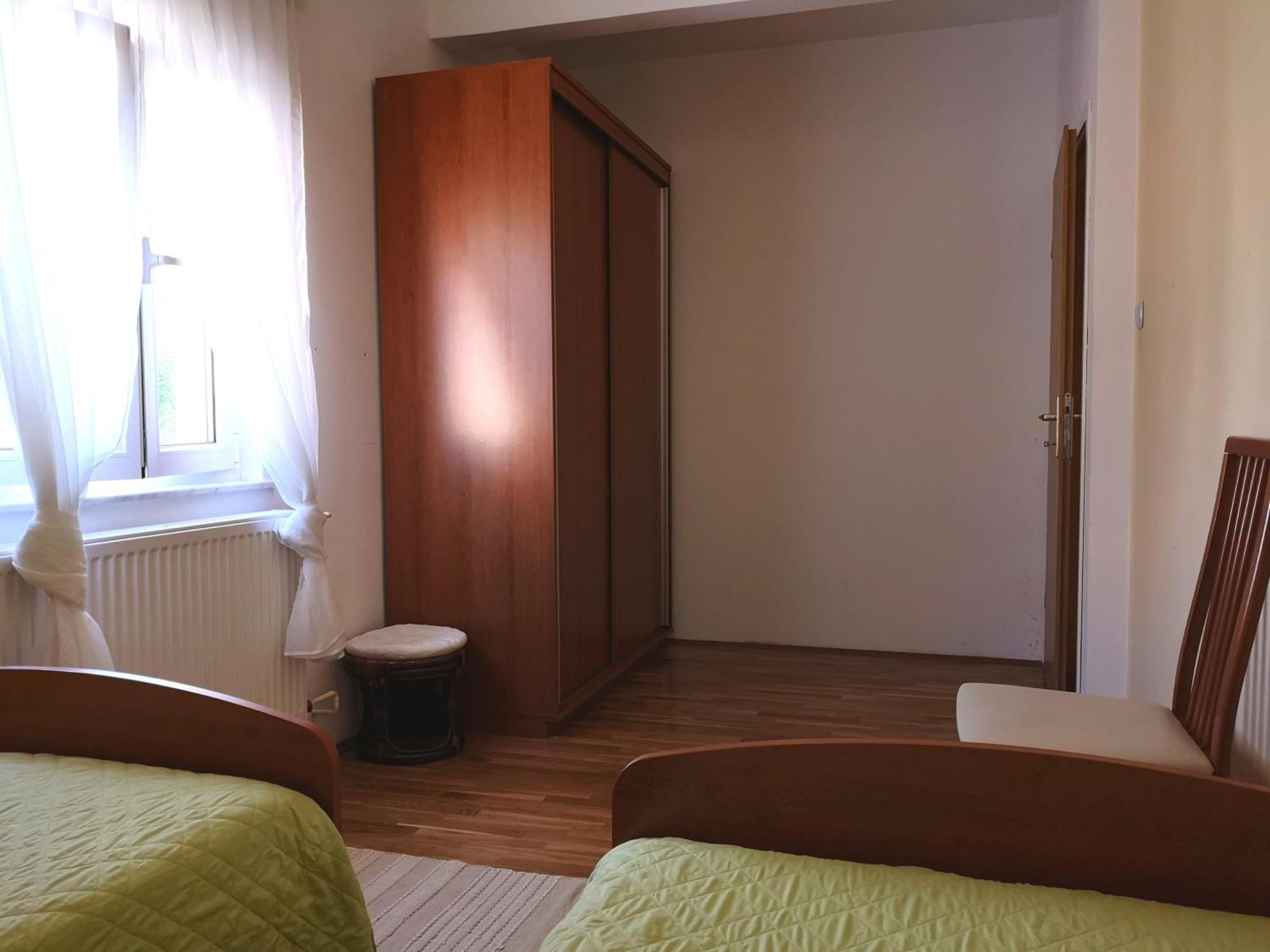 Apartments With A Swimming Pool Banjol, Rab - 11382 Номер фото