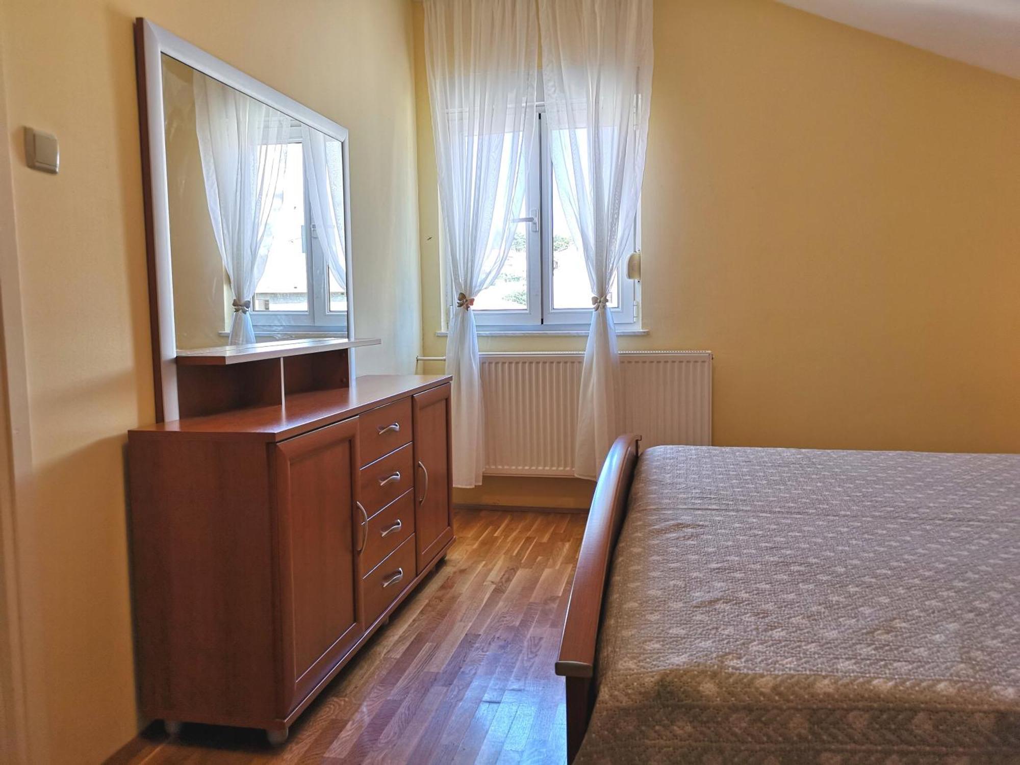 Apartments With A Swimming Pool Banjol, Rab - 11382 Номер фото